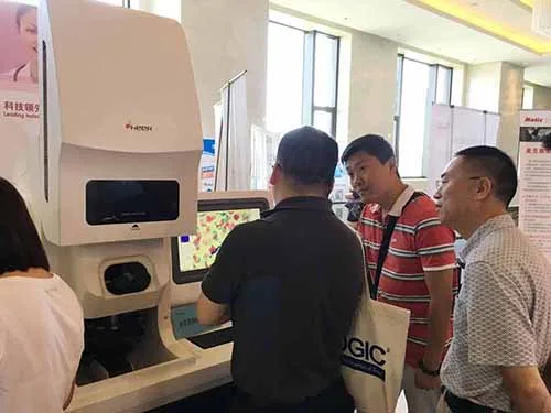 Experts visit and exchange
